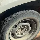 أربع كفرات بجنوطها