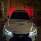 لكزس is300 2023