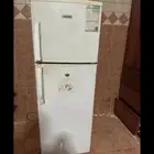 ثلاجة للبيع