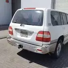 تشليح قطع غيار تويوتا لاندكروزر صالون 2006