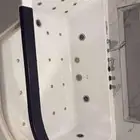 جاكوزي جديد ونظيف   استخدام خفيف جدا