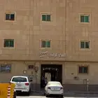 للبيع شقه في لبن الغربي شارع وعله