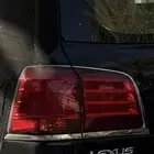 للبيع اغراض جيب لكزس 2010