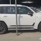 لكزس اف سبورت 2025 داخل احمر