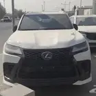 لكزس إف سبورت 2025