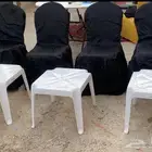 عرض على تلبيسات الكراسي والطاولات