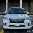 جيب لكزس نظيف