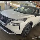 اكس تريل فل كامل SL 2025 باسعار مناسبة