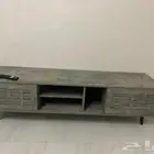 طاولة تلفزيون