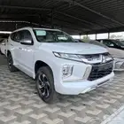 ميتسوبيشي مونتيرو 2025 نص وفل بنزين