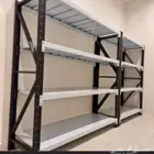 رفوف مستودعات منازل