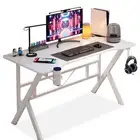 (شاشة ألعاب   طاولة ألعاب   كرسي مريح ) كلها مستخدمه ونظيفة