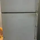 ثلاجة كبيرة
