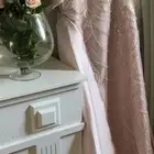 فستان للبيع