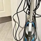 مكنسة بيسيل تكنس وتمسح