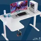 طاوله 180cm و العرض 60cm و الارتفاع 75 cm