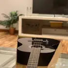 قيتار للبيع
