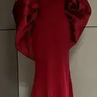 فستان من المصممه رهف عزيز