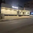 مطبخ اعاشه للبيع يبعد عن الحرم 4كم