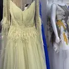 فستان نسائي