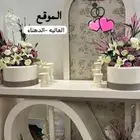 دولاب زواج جديد بدون خدش وكسر مع مقاعد عطور وورد