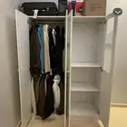 دولاب وفيي سرير