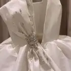 فستان طفلة عمرها 7 سنوات