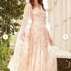 فستان في بريدة بسعر 1500 ريال سعودي