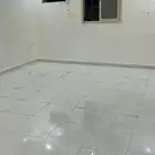 شقه ارضيه للبيع 3 غرف مدخلين قريب محطه المترو والحديقه