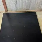 للبيع طاوله معه اربعه خدمه البيع مستعجل