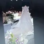 للبيع