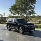 لاندكروزر 2023 وارد وليد GXR فل كامل