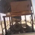 قلص مكينه للبيع نظيف فيه خزان ديزيل ومولد كهرباء