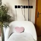 كنبه بيضاء نظيفه