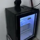 ثلاجه تبريد عرض صغيرة