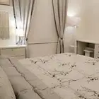 شقة للإيجار مؤثثة في فيلا