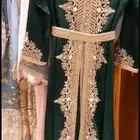 فساتين للبيع