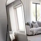 مرايا طويلة
