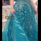 فستان للبيع