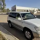لندكروزر موديل 2003