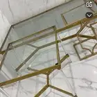 طاولات للبيع