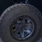 كفرات حجريه وجنوط تم البيع