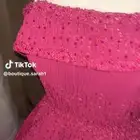 فستان من مصممه ملكه عرس