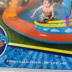 مسبح أطفال مع ألعاب مائيه