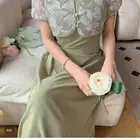 فستان مقاس سمول نظيف للبيع.