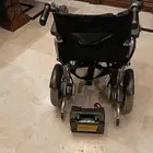 كرسي ل اصحاب الهمم كهربائي استخدام قليل جديد ماشاءالله