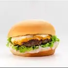 فرصة استثمارية جاهزة مطعم برجر وموقع مميز للبيع في القطيف