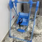 للبيع كرسي ومرجيحه اطفال مستخدمه ب 50ريال