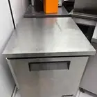 ثلاجة كونتر