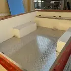 قلص للبيع  ومرتبل ثلاثة في ثلاثة غرفة وحمام ومطبخ